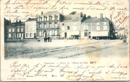 08 CARIGNAN - La Place De L'hotel De Ville  - Autres & Non Classés