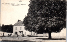 91 VERT LE PETIT - Place D'armes, Le Marronnier  - Vert-le-Petit