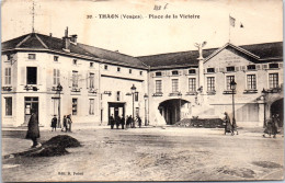 88 THAON - Vue Partielle De La Place De La Victoire. - Thaon Les Vosges