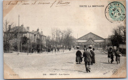 29 BREST - Perspective & Au Fond La Gare. - Brest