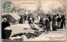29 BREST - La Foire Aux Puces, Place De La Liberte. - Brest