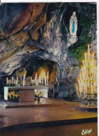 Lourdes - La Grotte Miraculeuse - Lourdes