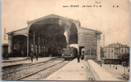 30 NIMES - Vue De La Gare. - Nîmes