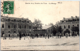 36 CHATEAUROUX - Cour Du Quartier De L'escadron, Le Manege  - Chateauroux