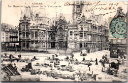 62 ARRAS - Le Marche De La Place De La Vacquerie - Arras
