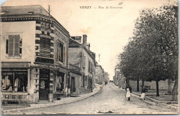51 VERZY - La Rue De Verzenay  - Verzy
