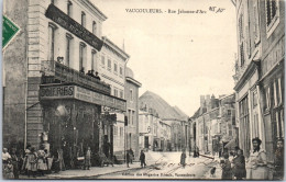 55 VAUCOULEURS - La Rue Jehanne D'arc. - Other & Unclassified