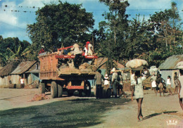 ANTILLES - Haïti - Camion De Transport Entre Cap Haïtien Et Port Au Prince - Animé - Carte Postale - Haití