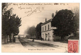 SAVIGNY SUR BRAYE LA GARE TRAIN ENTRANT  ANIMEE - Autres & Non Classés