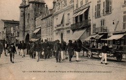 N°2588 W -cpa La Rochelle -convoi De Forçats- - La Rochelle