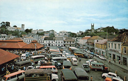 Grenada - ST. GEORGE'S - Main Square And Market Place - Publ. Caribe Tourist Promotions  - Grenada
