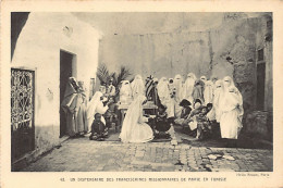 Tunisie - Un Dispensaire Des Franciscaines Missionnaires De Marie - Ed. Propagation De La Foi 42 - Tunesien