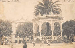 Algérie - BLIDA - Le Kiosque à Musique Sur La Place Clémenceau - CARTE PHOTO Année 1920 - Ed. Ad. Minet  - Blida