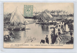 Nouvelle-Calédonie - THIO - Indigènes Débarquant à La Mission Le Dimanche - Ed. L.B.F. 45 - Nouvelle Calédonie