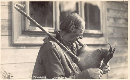 POLSKA Poland - ZAKOPANE - Dudziarz - Bagpiper - Fot. H. Schabenbeck - Poland