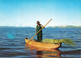 PEROU - Puno - Totora Boats On The Titicaca Lake - Colorisé - Carte Postale - Peru