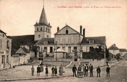 N°2597 W -cpa Loches Sur Ource -place De L'hôtel De Ville- - Andere & Zonder Classificatie