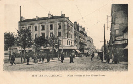 Issy Les Moulineaux * Place Voltaire Et Rue Ernest Renan * Poissonnerie - Issy Les Moulineaux