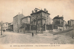 Issy Les Moulineaux * Rue D'alembert Et Rue Du Fort * Villas - Issy Les Moulineaux