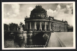 AK Berlin, Kaiser-Friedrich-Museum  - Mitte