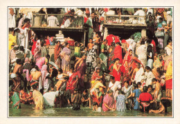 INDE - India - Bénarès - Les Ghâts Sur Le Gange - Animé - Carte Postale - India