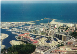 Canet Plage - Vue Panoramique Sur Les Résidences, Le Port De Plaisance Et La Plage - Canet Plage