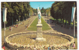 Lourdes - La Vierge Couronnée - Lourdes