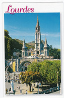 Lourdes - La Basilique - Lourdes