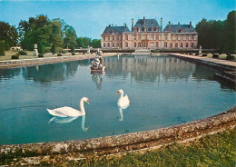 78 - Choisel - Le Château De Breteuil - Le Château Et Son Miroir D'eau - Cygnes - CPM - Carte Neuve - Voir Scans Recto-V - Autres & Non Classés