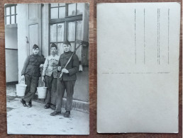 Ancienne Photo - Groupe De Militaires, 1920’s---Corvée De Nettoyage - Otros & Sin Clasificación