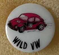 Pin' S  Rond, Sport   Automobiles  Rallye  VW  Coccinelle  Rouge  N° 87  Verso  THOSCA  LIMOGES  FRANCE - Volkswagen