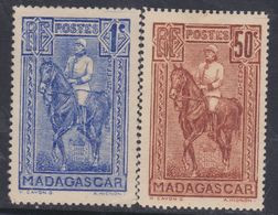 Madagascar N° 183 / 84  X Partie De Série : Général Galliéni : Les 2 Valeurs Trace De Charnière   Sinon TB - Unused Stamps