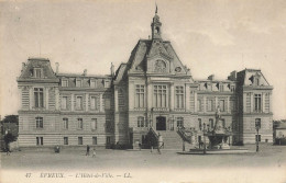 CPA Evreux-L'Hôtel De Ville-47-Timbre     L2916 - Evreux