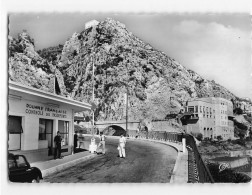 MENTON : Les Deux Postes Frontière Et Le Pont Saint-Louis - Très Bon état - Menton