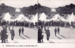 78 - VERSAILLES - Le Chateau -  Les Bassins - Les Grandes Eaux  - Carte Stereoscopique - Versailles (Schloß)