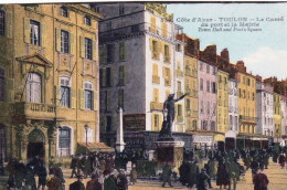 83 - TOULON -  Le Carré Du Port Et La Mairie - Toulon