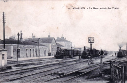 89 - Yonne -  AVALLON - Arrivée Des Trains - Avallon