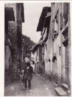 Photo 6.00 X 8.5 -  BEAULIEU Sur DORDOGNE - Correze (19) Vieille Rue Vers La Chapelle - Plaatsen