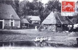 14 - Calvados - En Normandie - Une Ferme - Agriculture  - Autres & Non Classés