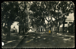 GUINEE CONAKRY La 6e Avenue 1959 Mauvais état Manques Sur Le Cliché - Guinee