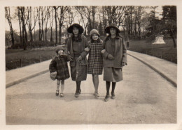 Photo Vintage Paris Snap Shop- Femme Women Enfant Child Mode Fashion - Other & Unclassified