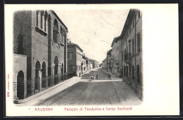 Cartolina Ravenna, Palazzo Di Teodurico E Corso Garibaldi  - Ravenna