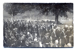 Carte Photo D'un Pélerinage D'homme élégant A Lourdes En 1923 ( Noté Et Daté A L'arrière ) - Persone Anonimi