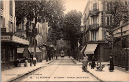 94 LE PERREUX - Le Centre - Avenue Ledru Rollin (gondolée) - Le Perreux Sur Marne