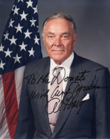 PHOTO GRAND FORMAT 1 - ENV 1 - POLITIQUE - PHOTO DEDICACEE SECRETAIRE D'ETAT AMERICAIN ALEXANDER HAIG - USA - Signed Photographs