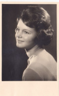 Altes Foto.Junge Hübsche Frau  1961. (  B12  ) - Anonyme Personen
