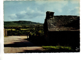 CPSM SAINT RIVOAL (Finistère) Entrée Du Village - Altri & Non Classificati