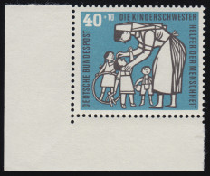 246 Kinderpflege 40+10 Pf Kinderschwester ** Ecke U.l. Zähnung 0-1 - Unused Stamps