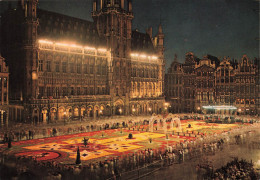BELGIQUE - Bruxelles - Vue Sur La Grand'Place - Animé - Colorisé - Carte Postale - Altri & Non Classificati