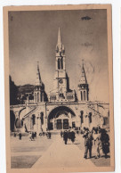 Lourdes - La Basilique - Lourdes